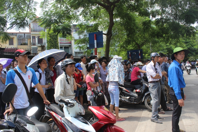 Đề thi Toán phân loại cao